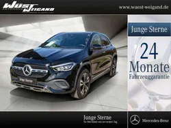 Schwarz Gebraucht 2020 Mercedes GLA200 Progressive SUV | 33.790 € (Teuer)