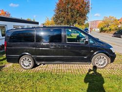 Schwarz Gebraucht 2012 Mercedes Viano Van / Kleinbus | 20.900 € (Teuer)