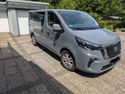 Grau Gebraucht 2022 Nissan Primastar Tekna Van / Kleinbus | 31.599 € (Fairer Preis)