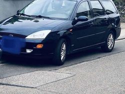 Gebraucht 1999 Ford Focus Ghia Kombi | 1.000 € (Fairer Preis)