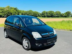 Schwarz Gebraucht 2010 Opel Meriva Edition Van / Kleinbus | 2.950 € (Guter Preis)
