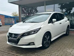 Weiß Gebraucht 2021 Nissan Leaf N-Connecta Kleinwagen | 16.990 € (Etwas zu teuer)