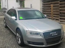 Silber Gebraucht 2003 Audi A8 Comfort Limousine | 3.800 € (Guter Preis)