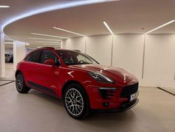 Rot Gebraucht 2017 Porsche Macan S SUV | 44.500 € (Etwas zu teuer)