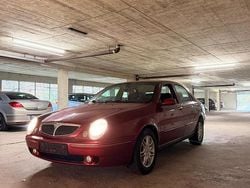 Rot Gebraucht 2003 Lancia Lybra Limousine | 1.850 €