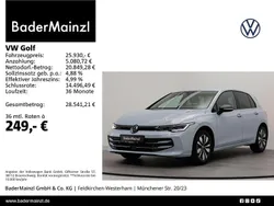 Crystal ice blue metallic Gebraucht 2025 VW Golf VIII Goal Limousine | 25.930 € (Superpreis)