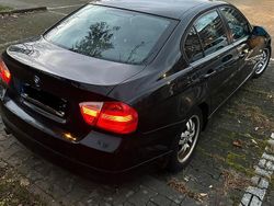 Schwarz Gebraucht 2007 BMW 320 Limousine | 2.999 € (Fairer Preis)