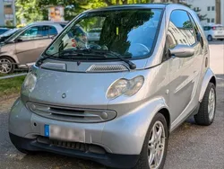 Grau Gebraucht 2007 Smart ForTwo Coupé Coupé | 2.000 €