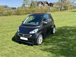 Schwarz Gebraucht 2013 Smart ForTwo Cabrio Passion Cabrio | 8.250 € (Etwas zu teuer)