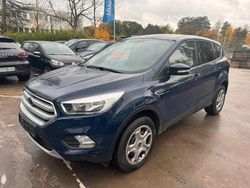 Grau Gebraucht 2016 Ford Kuga Titanium SUV | 5.900 € (Guter Preis)