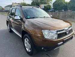 Gold Gebraucht 2012 Dacia Duster Lauréate SUV | 6.990 € (Fairer Preis)