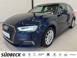 Blau Gebraucht 2017 Audi A3 Sportback e-tron Sport Limousine | 16.990 € (Teuer)