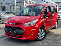 Rot Gebraucht 2017 Ford Tourneo Titanium Van / Kleinbus | 11.900 € (Superpreis)