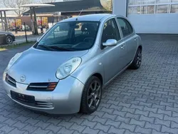 Grau Gebraucht 2003 Nissan Micra City Kleinwagen | 1.800 € (Guter Preis)