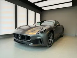 Grau Neu 2024 Maserati Granturismo Coupé | 205.700 € (Etwas zu teuer)