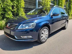 Blau Gebraucht 2011 VW Passat Comfortline Kombi | 5.999 € (Teuer)