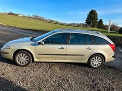 Grün Gebraucht 2002 Renault Laguna II Privilege Kombi | 2.350 € (Fairer Preis)