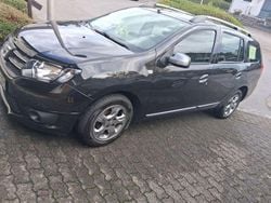 Schwarz Gebraucht 2016 Dacia Logan MCV Celebration Kombi | 5.690 € (Superpreis)