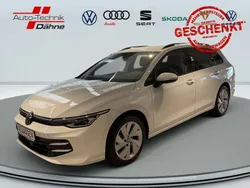 Weiß Neu 2024 VW Golf VIII Life Kombi | 32.880 € (Etwas zu teuer)
