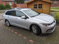 Silber Gebraucht 2021 VW Golf VIII Kombi | 22.500 € (Fairer Preis)