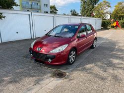 Rot Gebraucht 2006 Peugeot 307 Limousine | 790 €