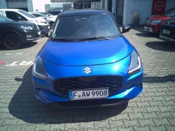 Schwarz Gebraucht 2024 Suzuki Swift Comfort+ Kleinwagen | 19.990 € (Etwas zu teuer)