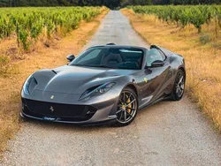 Grau Gebraucht 2022 Ferrari 812 Cabrio | 424.990 €