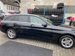 Schwarz Gebraucht 2015 Mercedes 220 Kombi | 14.300 € (Etwas zu teuer)