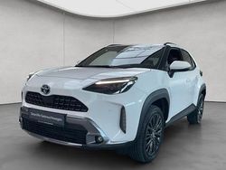 Schneeweiß Gebraucht 2023 Toyota Yaris Cross SUV | 27.450 € (Fairer Preis)