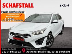 Weiss (casa white) Gebraucht 2022 Kia Ceed Sportswagon Vision Kombi | 18.979 € (Guter Preis)