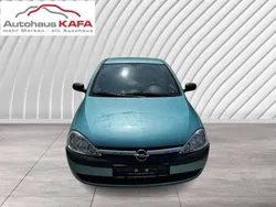 Grün Gebraucht 2003 Opel Corsa Njoy Limousine | 1.600 € (Fairer Preis)