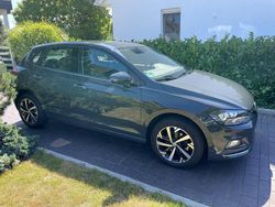 Grau Gebraucht 2019 VW Polo Comfortline Kleinwagen | 15.500 € (Fairer Preis)