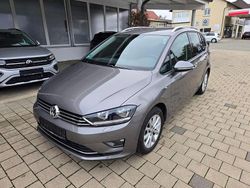 Grau Gebraucht 2015 VW Golf Sportsvan Van / Kleinbus | 12.500 € (Fairer Preis)
