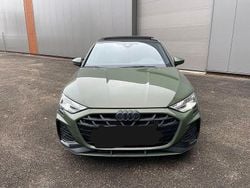Grün Gebraucht 2024 Audi A3 S-Line Limousine | 29.990 € (Guter Preis)