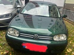 Grün Gebraucht 2000 VW Golf IV Limousine | 1.900 € (Fairer Preis)