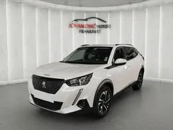 Weiß Gebraucht 2021 Peugeot 2008 Allure SUV | 12.500 € (Guter Preis)