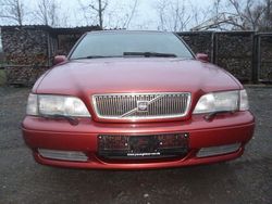 Rot Gebraucht 1997 Volvo V70 Kombi | 2.490 € (Guter Preis)