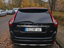 Schwarz Gebraucht 2014 Volvo XC60 SUV | 13.900 € (Etwas zu teuer)