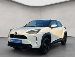 Weiß Gebraucht 2022 Toyota Yaris Cross Business Edition SUV | 22.970 € (Fairer Preis)