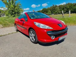Rot Gebraucht 2007 Peugeot 207 CC Filou Cabrio | 2.999 € (Fairer Preis)