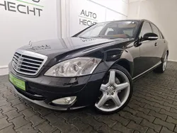 Obsidianschwarz (metallic) Gebraucht 2006 Mercedes S450 Limousine | 18.750 € (Teuer)