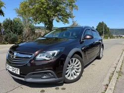 Braun Gebraucht 2014 Opel Insignia Country Tourer Basis Kombi | 6.900 € (Fairer Preis)