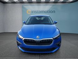 Blau Neu 2025 Skoda Scala Kleinwagen | 25.299 € (Guter Preis)