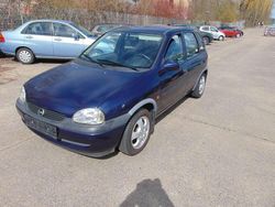 Oceanblau Gebraucht 2000 Opel Corsa Edition Limousine | 1.999 € (Etwas zu teuer)