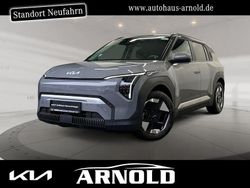 Grau Gebraucht 2025 Kia EV3 SUV | 34.790 € (Fairer Preis)