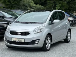 Silber Gebraucht 2013 Kia Venga FIFA World Cup Edition Kleinwagen | 9.990 € (Fairer Preis)
