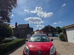 Rot Gebraucht 2009 Renault Twingo Kleinwagen | 2.700 €