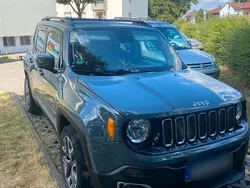 Grau Gebraucht 2018 Jeep Renegade SUV | 13.700 €
