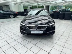 Schwarz Gebraucht 2019 BMW 520 Limousine | 23.400 €