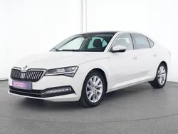 Candy weiss Gebraucht 2020 Skoda Superb Style Limousine | 23.678 € (Guter Preis)